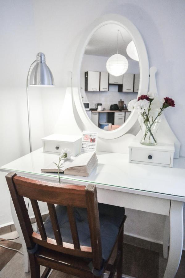 Lion Apartments - Your Own Apartment In Cracow クラクフ エクステリア 写真