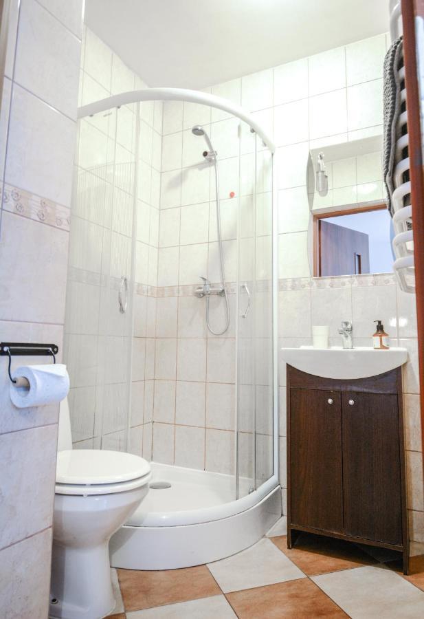 Lion Apartments - Your Own Apartment In Cracow クラクフ エクステリア 写真